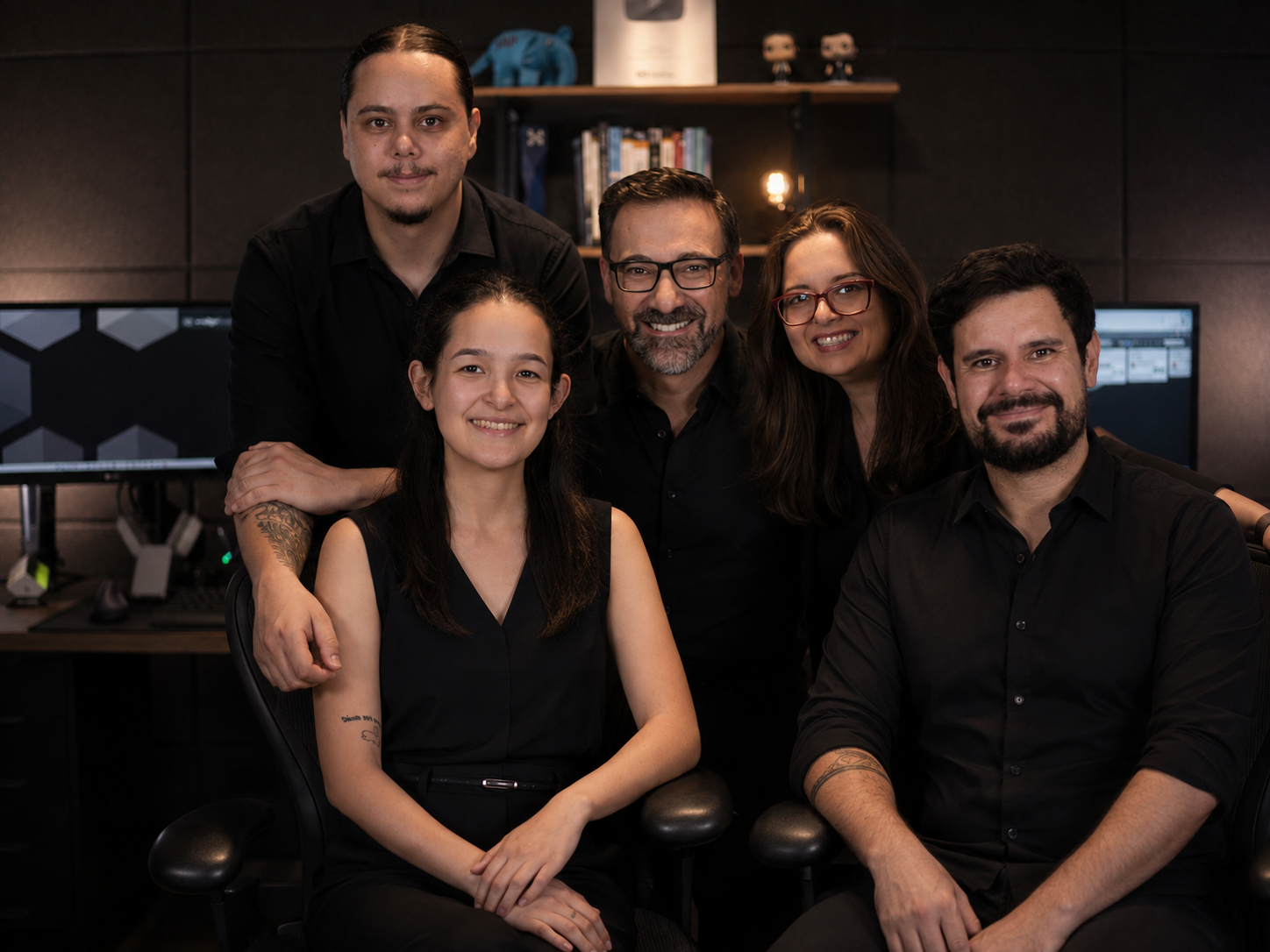Equipe Ivy no estúdio de gravação dos módulos